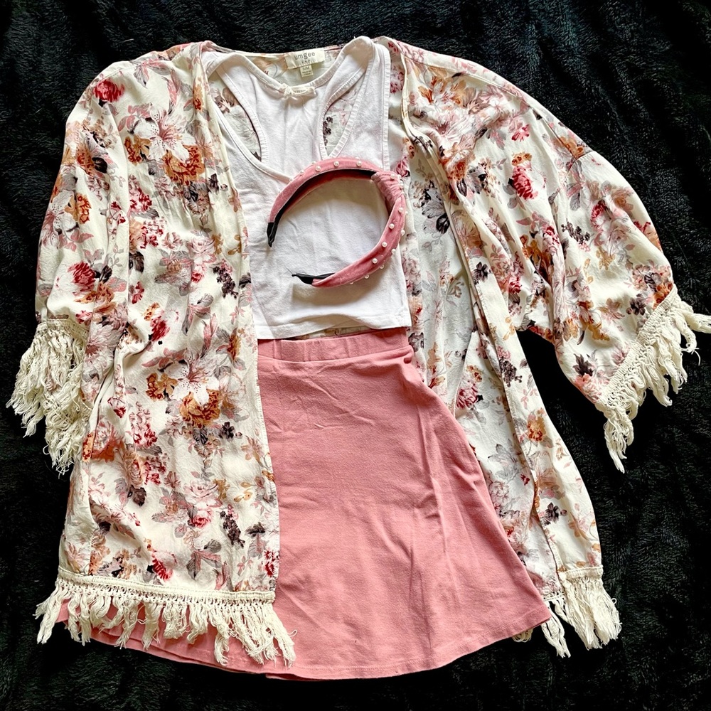 Pink full mini skirt (Size S)